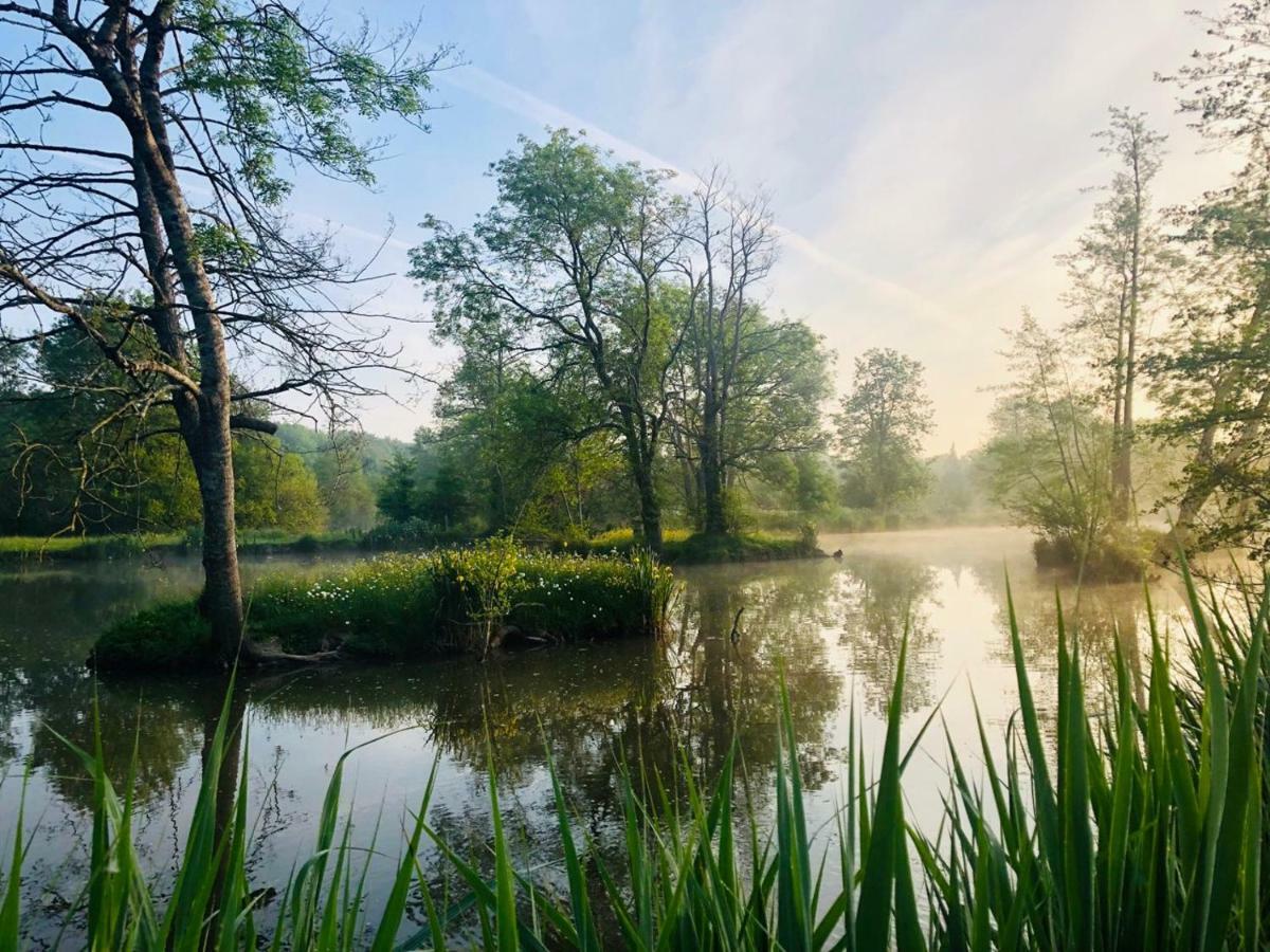Gite Martin Pecheur Au Coeur De La Nature Moncoutant Exterior foto